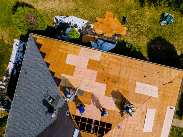 Best Emergency Roof Repair  in Stuart, IA